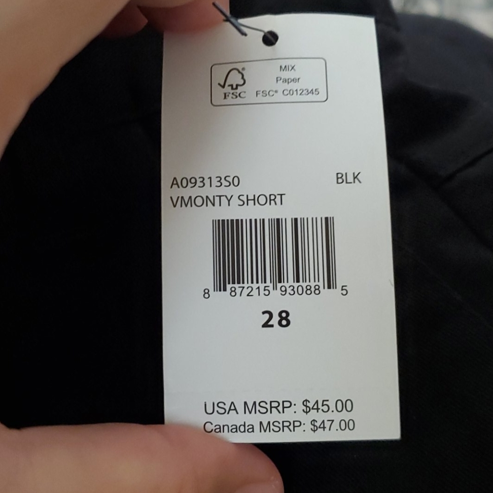 Volcom Shorts Size 28 - Picture 3 of 3